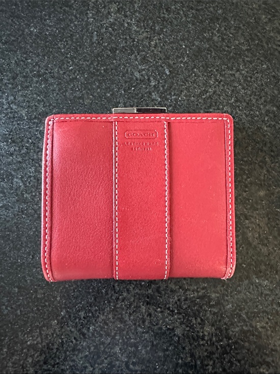 Coach Handbags - Vintage Coach Red Leather Fold Wallet